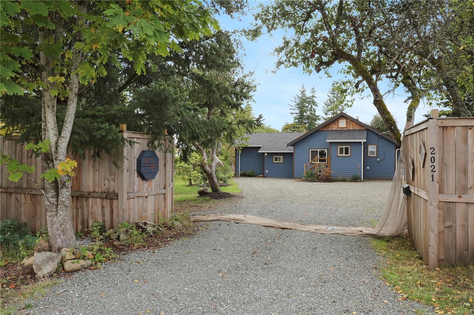 I have sold a property at 2021 Noel Ave in Comox
